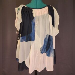 Banana Republic Navy and Cream Blouse